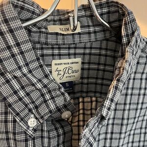 J Crew Slim Men’s Small Button Down shirt